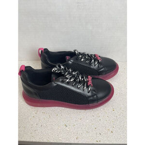 Juicy Couture Hot Pink Jelly Sole Black Demi Sneaker Women's 8.5
